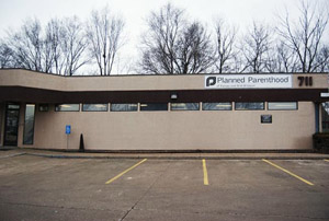 Judge Denies Injunction, Tells Planned Parenthood to Clean Up Sanitation Issues First