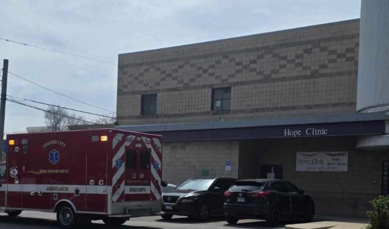 Bleeding Out: Illinois Legislators Vote Down Any Licensing for Abortion Clinics While Botched Abortions All Over the State Land Hemorrhaging Women in the ER